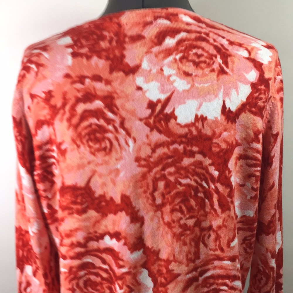 Isaac Mizrahi Button Front Light Weight Sweater - Picture 5 of 8
